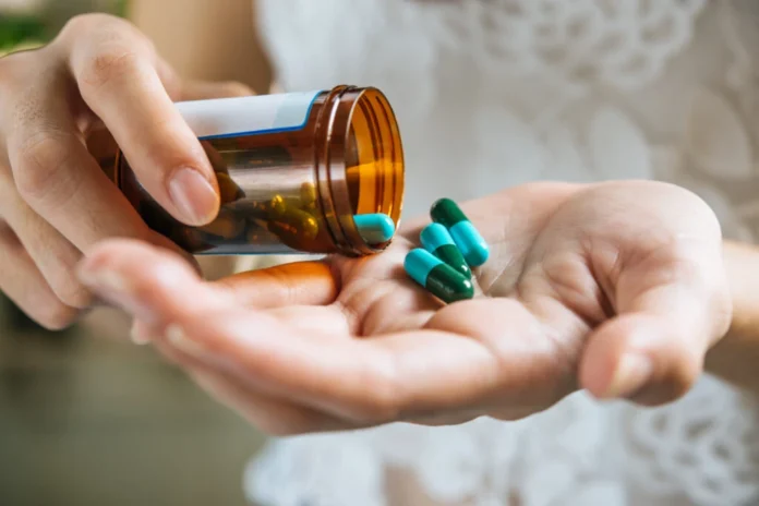 A partir de abril, farmacêuticos poderão receitar remédios Foto: Freepik