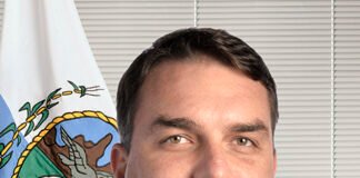 senador Flávio Bolsonaro (PL-RJ),