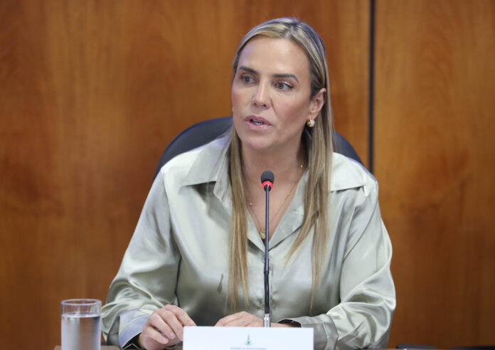 Celina Leão: "Essa interação é muito importante para termos ações efetivas, eficientes e eficazes" | Fotos: Lúcio Bernardo Jr/Agência Brasília Celina Leão: "Essa interação é muito importante para termos ações efetivas, eficientes e eficazes" | Fotos: Lúcio Bernardo Jr/Agência Brasília