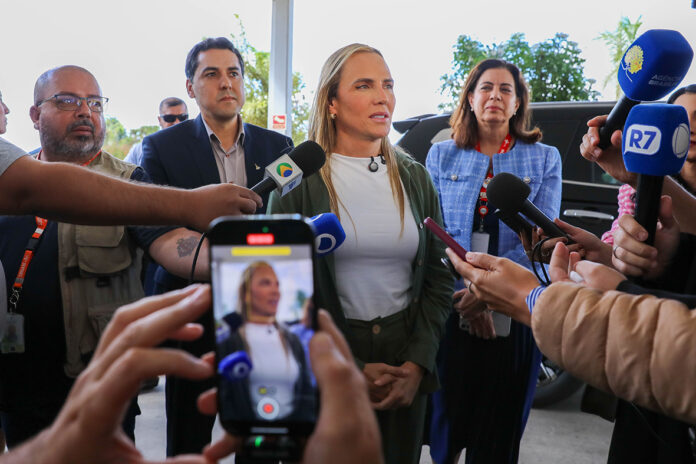 Celina Leão comemora: “Hoje o atendimento de doenças raras é uma política pública consolidada aqui no DF” | Foto: Paulo H. Carvalho/Agência Brasília Celina Leão comemora: “Hoje o atendimento de doenças raras é uma política pública consolidada aqui no DF” | Foto: Paulo H. Carvalho/Agência Brasília