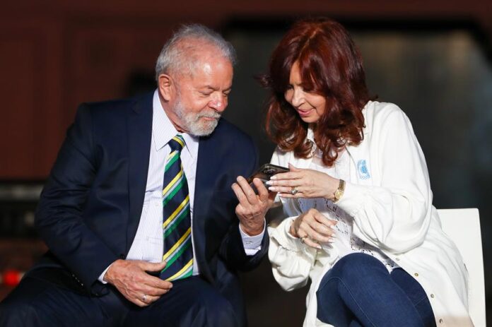 Lula e Cristina Kirchner Foto: EFE/ Juan Ignacio Roncoroni