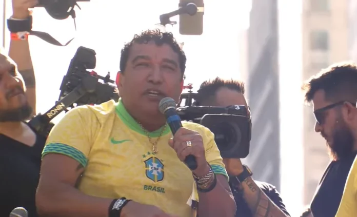 Magno Malta na manifestação na Avenida Paulista Foto: Reprodução/YouTube Silas Malafaia