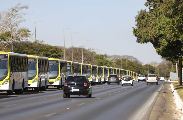 Do total de 444 veículos zero-quilômetro comprados pela Viação Pioneira, 25 são destinados à ampliação da operação e 419 para substituir ônibus em uso | Fotos: Renato Alves/Agência Brasília