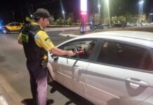 Fiscalização do licenciamento das placa final 3, 4 e 5 começa sábado Fiscalização tem como foco combater comportamentos de risco no trânsito, além de outras irregularidades