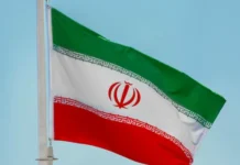 Bandeira do Irã Foto: Pexels/Aboodi Vesakaran