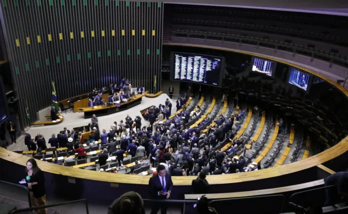 Deputados durante votação na Câmara Kayo Magalhães/Câmara dos Deputados