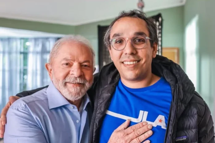 Lula e Chico Kertész, durante as eleições de 2022 Foto: Reprodução/Redes Sociais Lula e Chico Kertész, durante as eleições de 2022 Foto: Reprodução/Redes Sociais