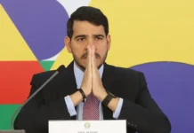 Indicado ao STF, Messias elogia Alcolumbre e acena a senadores Jorge Messias Foto: Antônio Cruz/ Agência Brasil.