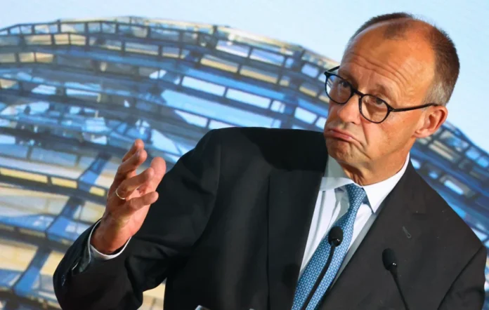 Chanceler da Alemanha, Friedrich Merz Foto: EFE/EPA/HANNIBAL HANSCHKE