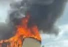 Vídeo: Ônibus escolar pega fogo! Não há feridos