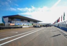 Grande Prêmio BRB de Stock Car: saiba como participar do evento Após 11 anos fechado, o Autódromo Internacional de Brasília recebe o Grande Prêmio BRB de Stock Car 2025 no sábado (29) e no domingo (30) (Foto: Renato Alves/Agência Brasília)