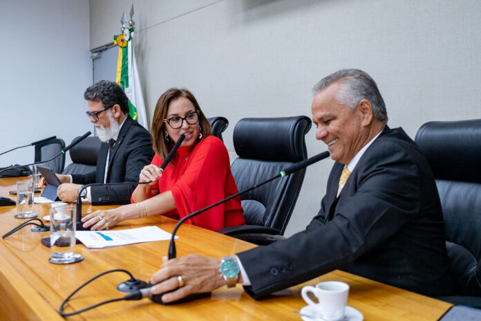 Comissão de Saúde (CSA)