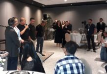 Compromisso com a imprensa livre: Ibaneis Rocha e Celina Leão participam de jantar com jornalistas e criadores de conteúdo do DF