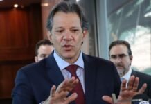 Haddad já defendeu boicote a empresas pró-Bolsonaro; assista Brasília,(DF) - Enrevista coletiva do ministro da Fazenda, Fernando Haddad, ao lado Senandor Eduardo Braga, reletor da Reforma Tributaria.Foto Valter Campanato/EBC.