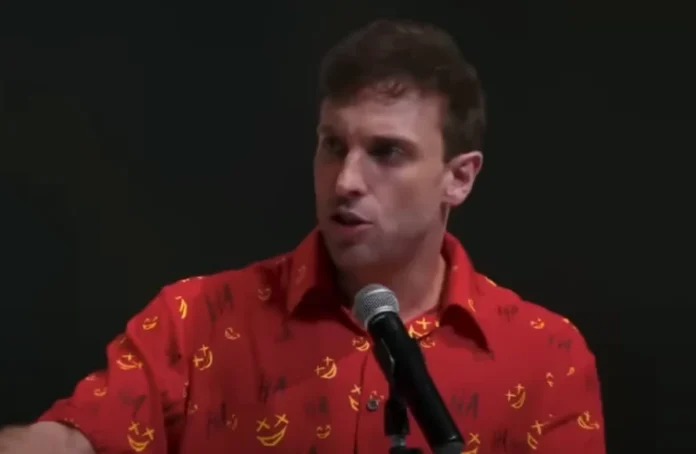 Léo Lins Foto: Reprodução / Youtube Léo Lins Foto: Reprodução / Youtube