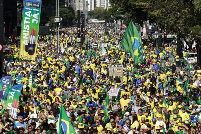 Ato na Paulista Foto: EFE/ Sebastiao Moreira