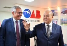 Ibaneis Rocha retorna à advocacia e trabalha candidatura ao Senado