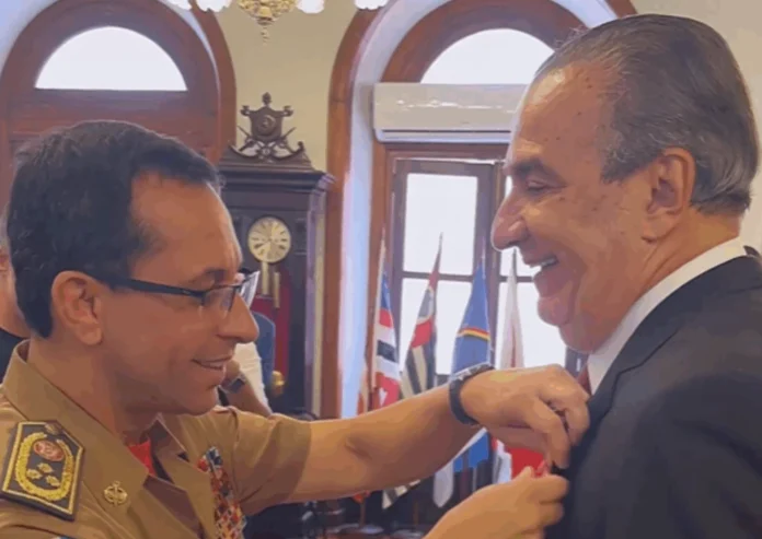 Pastor Silas Malafaia recebe honraria do CBMERJ Reprodução/X @PastorMalafaia
