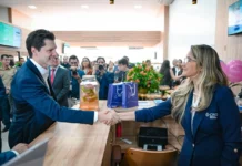 GO: Governador Daniel Vilela Entrega nova agência do Ipasgo Saúde em Goiânia