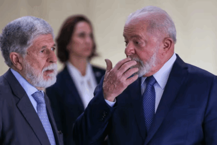 Celso Amorim e Lula Foto: Fábio Rodrigues-Pozzebom/Agência Brasil
