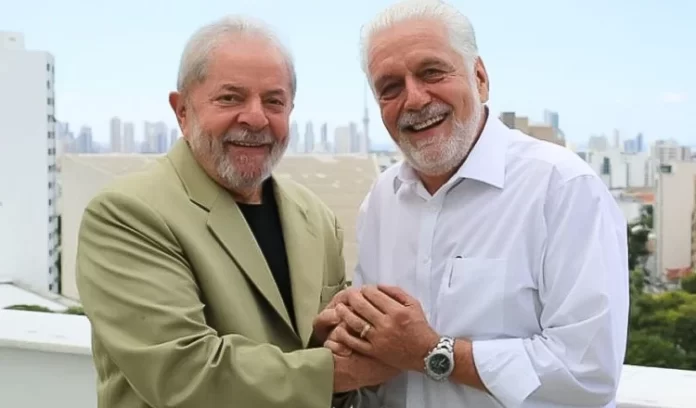 Foto: Os petistas; Lula (PT), Jaques Wagner (PT-BA). Foto: Os petistas; Lula (PT), Jaques Wagner (PT-BA).