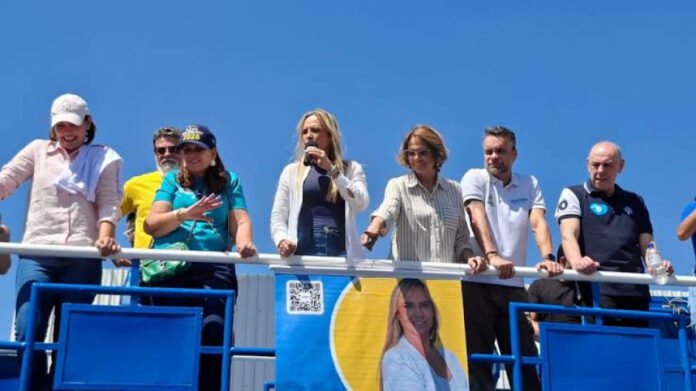 Celina Leão e Michelle Bolsonaro dividem palanque em Planaltina neste domingo e reforçam aliança eleitoral em uma das principais agendas de campanha no DF.