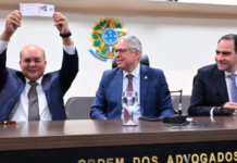 Ibaneis volta à advocacia