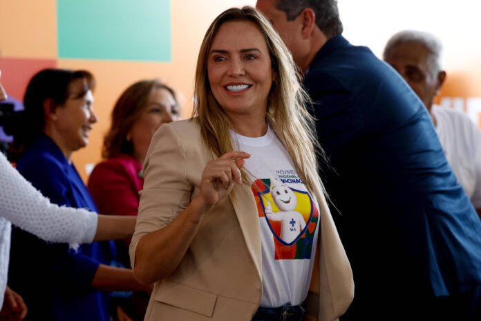 Pesquisa Quaest divulgada nesta terça-feira (8) mostra Celina Leão com 35% das intenções de voto e vantagem de 17 pontos sobre o segundo colocado na disputa pelo Governo do DF.