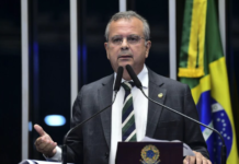 Marinho é tratado como futuro presidente do Senado em evento